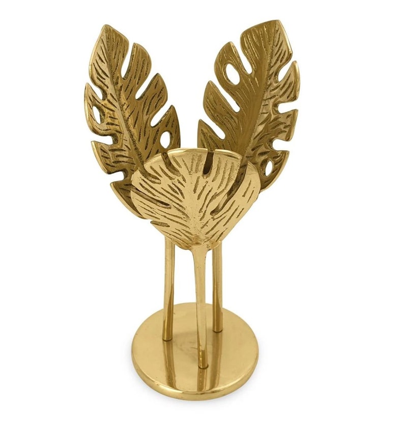 Candle holder / Gold decor / Brass candle holder / Monstera leaf / Gifts for plant lovers / Home decor / Table decor image 5