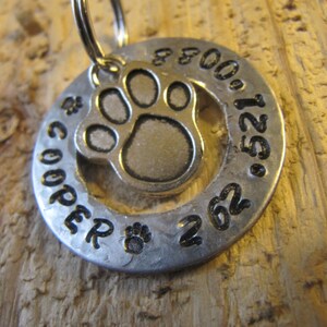 dog tag//personalized dog tags//cat name tag//pet ID //custom pet id tag//hand stamped pet tag//handstamped pet id tag// pet tag