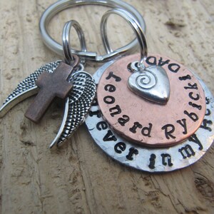 Memorial key chain//Dad memorial//Mom memorial//hand stamped necklace//loss of loved ones//death of dad//death of mom//keepsake jewelry