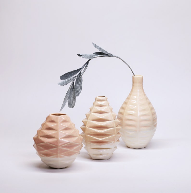 Patterned Ceramic Vase Home Decor Ceramic jar Handmade patterned ceramic Modern vase Ceramic Bottle Textured Ceramic Pink Vase image 2