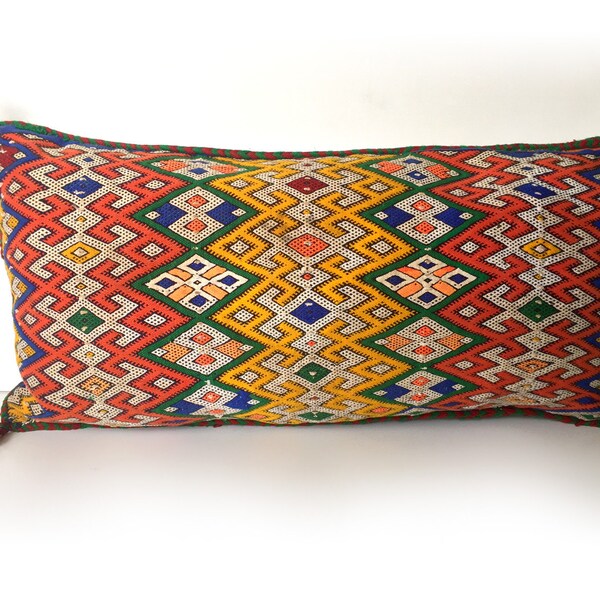 Moroccan Kilim pillow, Vintage pillow, Colorful pillow, Hand loomed decorative pillow, Berber Cushion, Moroccan decor - Vintage Pillow B53
