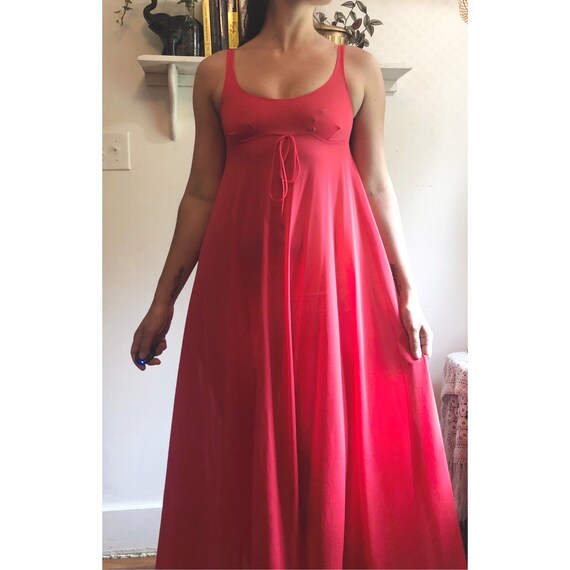 Vintage fuchsia negligee