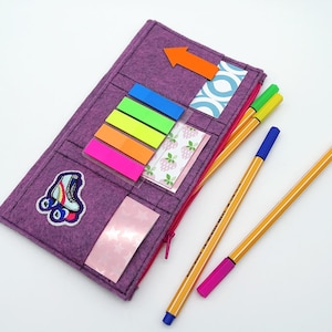 Traveler's Wallet Insert Lila mit Rollerskate Patch - Kartenhalter - 9 Taschen - Federmäppchen - TN Insert