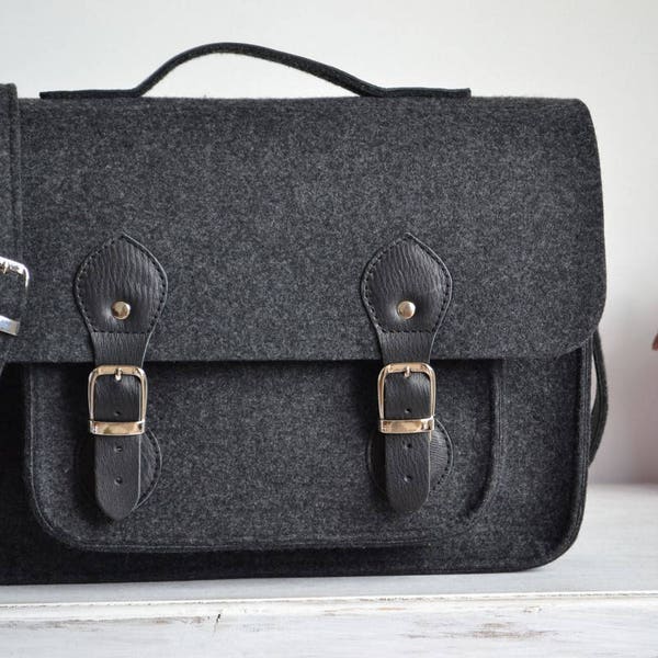 Sac pour ordinateur portable noir pour hommes, sac messager en feutre noir, étui Macbook 15 pouces, sac en feutre, cartable en feutre, étui Macbook Pro 16