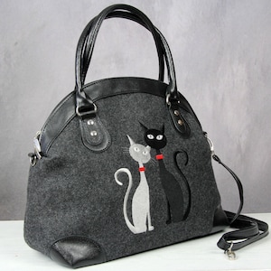 Homemade Women bag, Dark Gray Felt bag, Felt shoulder bag, Cat lover gift, Cats in handbag, felt bag, Cat purse,  Cat bag, Gift for women