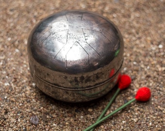 Tambor de língua de aço feito à mão: Rusty Knight, Escala Hijaz, Percussão