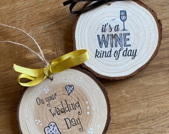 Small log slice- envelope gift-letterbox gift -wedding/ wine