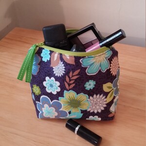 Make Up Bag- Cosmetic Bag- Standing Zip-up Pouch. Multiple designes and colors.