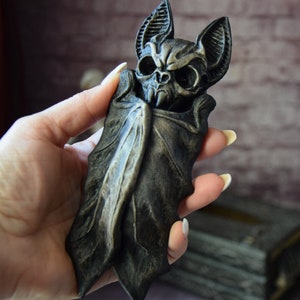 Home decor furniture applique Cute Bat with wings Decor for furniture bat skull Gothic decoration for walls Scary Halloween Decor