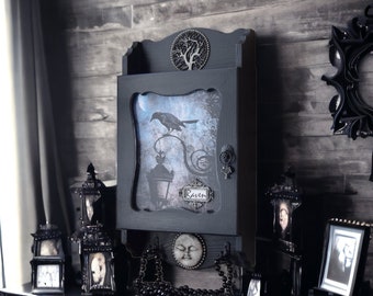 Gothic Home decor Raven Wall jewelry storage Tree of Life box Key hanger Witch Mystery Gothic organizer Key Holder horror decor Organizer