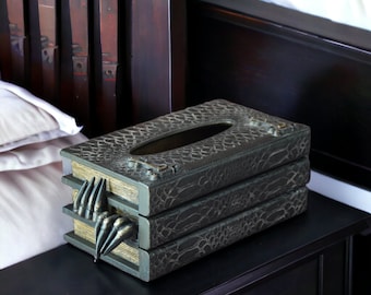 Gothic Tissue Box Cover – Wooden Black Napkin Holder with Xenomorph Claws, Dark Academia Home Decor