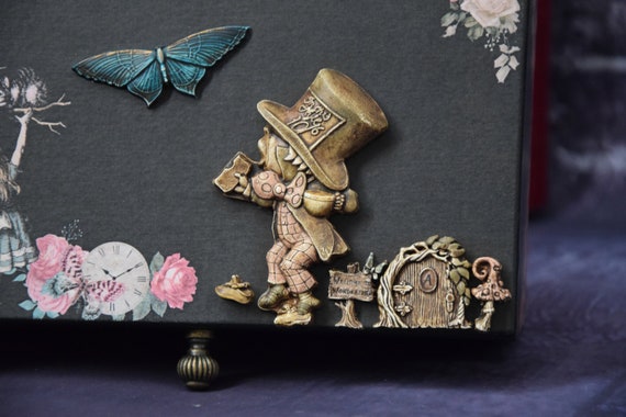 Alice in Wonderland Jewelry Box Gift for kid