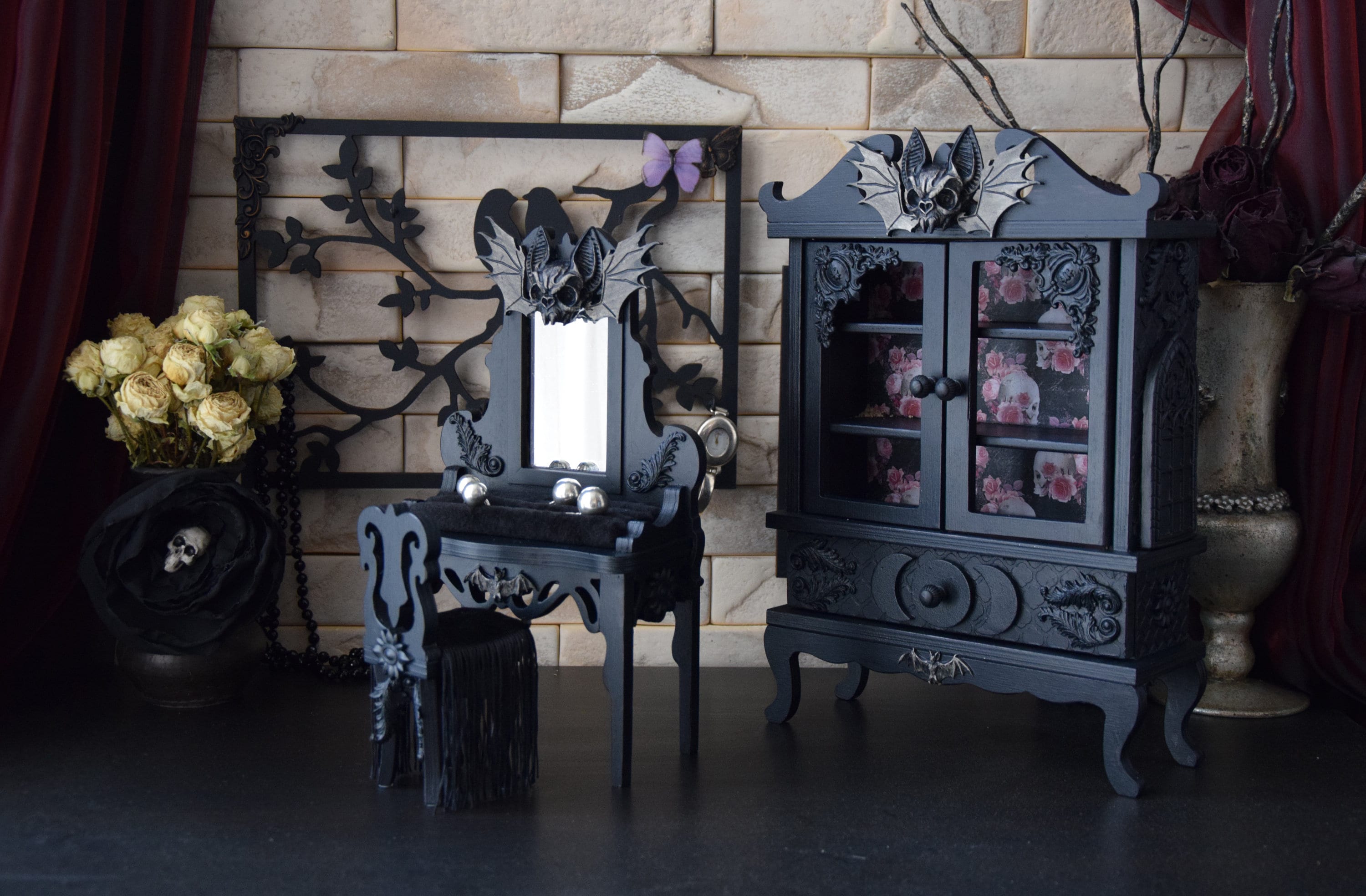 Set Copripiumino Gotico Teschio Fiori, Nero, Halloween, Microfibra 100% Poliestere, Con Federe, Taglie 135x200, 200x200, 220x240