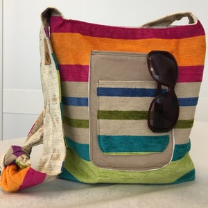 Zoey Reversible Tote PDF Sewing Pattern - 12 x 9 x 2 Purse / Travel Bag - 4 Slip Pockets, 2 Zipper Pocket