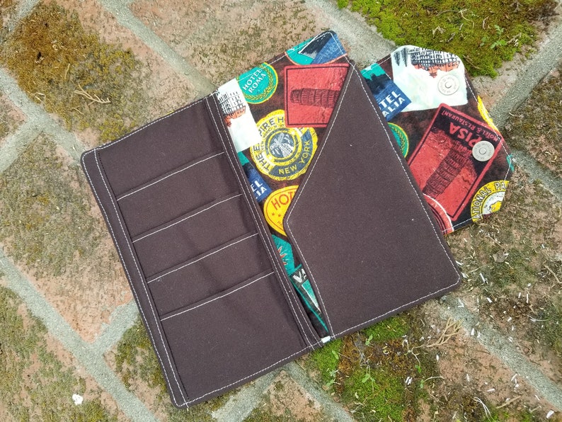 Blossom Passport Travel Wallet PDF Sewing Pattern 3 card slots 2 pockets for ticket and itinerary 1 or 2 passport slots