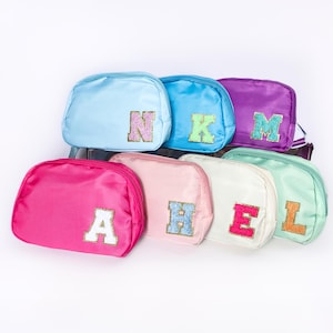 Monogramm Gürteltasche des Mädchens, Umhängetasche mit Initiale, Tween / Teen Party Favors, Geburtstagsgeschenke, Multi Pack Geschenk, Mix und Match Farben