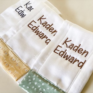 Monogrammed Burp Cloth, Baby Gift, Customized Gift, Baby Shower Gift, Embroidered Baby Shower Gift