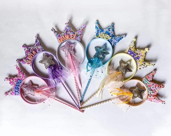 Mädchen Monogramm Tiara Haarband und Feen Zauberstab Set: Prinzessin Gastgeschenke