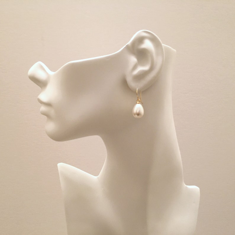 Simple Pearl Earrings Pearl Drop Earrings Teardrop Pearl Etsy