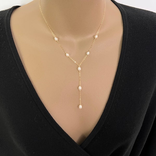 Freshwater Pearl Lariat Necklace Delicate Y Necklace Gold Silver Rose Pearl Satellite Necklace Simple Layering Necklace Bridesmaid Necklace