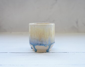 Ceramic coffee or tea cup