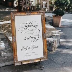 All Script Classic Welcome Sign,  Vertical Calligraphy Welcome Wedding Sign, Printable sign - Claire S435