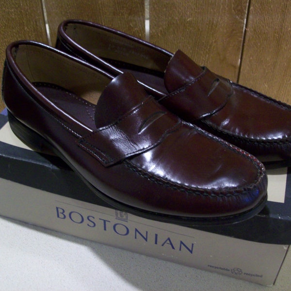 Vintage Men's Leather Bostonian Penny Loafers Size 12 D Burgundy Made in USA 1990s