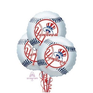New York Yankees 3 Piece Baseball Foil Balloons