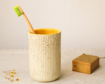 Handmade Ceramic Toothbrush Holder, Yellow and Speckled Minimalist Toothbrush Holder for Bathroom, Bathroom Accessory, Bathroom Decor