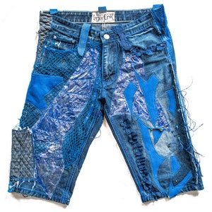 Pantalones cortos de mezclilla bordados, pintados a mano, patchwork, desgastados, reciclados, hip hop, ropa de calle, rave, cyber punk, post apocalíptico, harajuku,