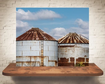 Photographie de silo - Tirage d’art - Photographie couleur - Décoration murale - Photos Silos - Décor de ferme - Campagne - Rustique - Ferme