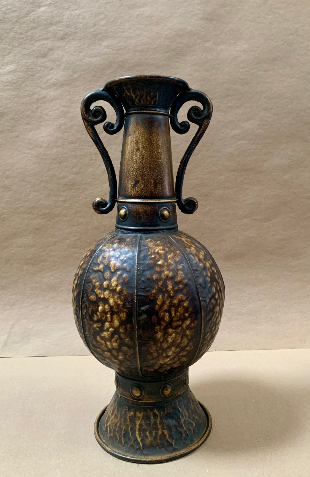 20.5H Rustic Metal Vase Flower Vase Home Decor Wedding Vase Etsy