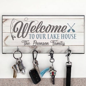 Personalized Key Ring Holder, Family Key Holder, Home Key Rack, Couples Key Hanger, Housewarming Gift, Wall Mount Key Holder, Lake House