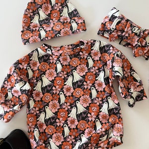 Halloween Baby Romper, Boho Baby Romper Set, Ghostly Romper, Baby Halloween Romper, Halloween Bummie, Bow, Bib Set