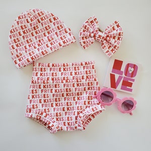 Valentine's Bummie, Bow, Beanie Set, Baby Girl Valentine's Bummie Set, Valentines Baby clothes, Valentine's Bloomers