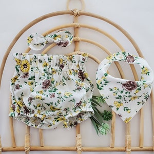 Vintage Wildflower Baby Bloomers Set: Boho Girl Clothes
