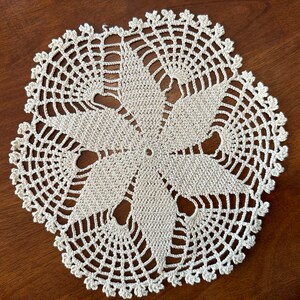 Lace crochet round doily / table decor (9.5 inches) (Great for coffee tables/side tables)