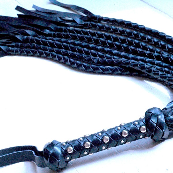 Xena Vegan Leather Flogger