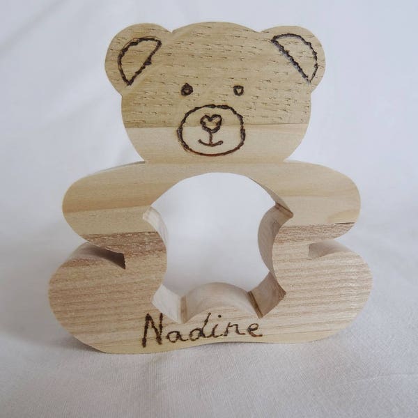 ROND Of wooden, spruce, multi-wood, douglas, tinted wood fibers or natural robinier "OURSON", table decoration
