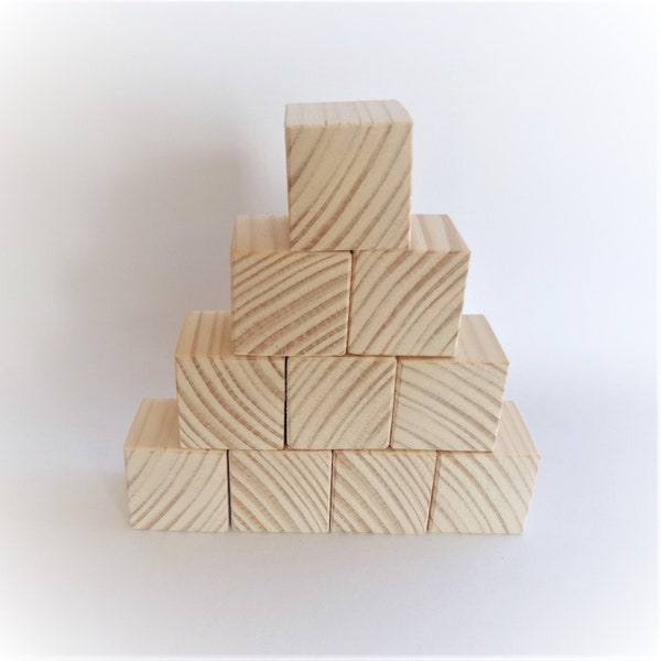 Cubes en bois, épicéa naturel 10/15/18/22 mm. Poncé très fin à la main, angles adoucis ou brut de rabotage.