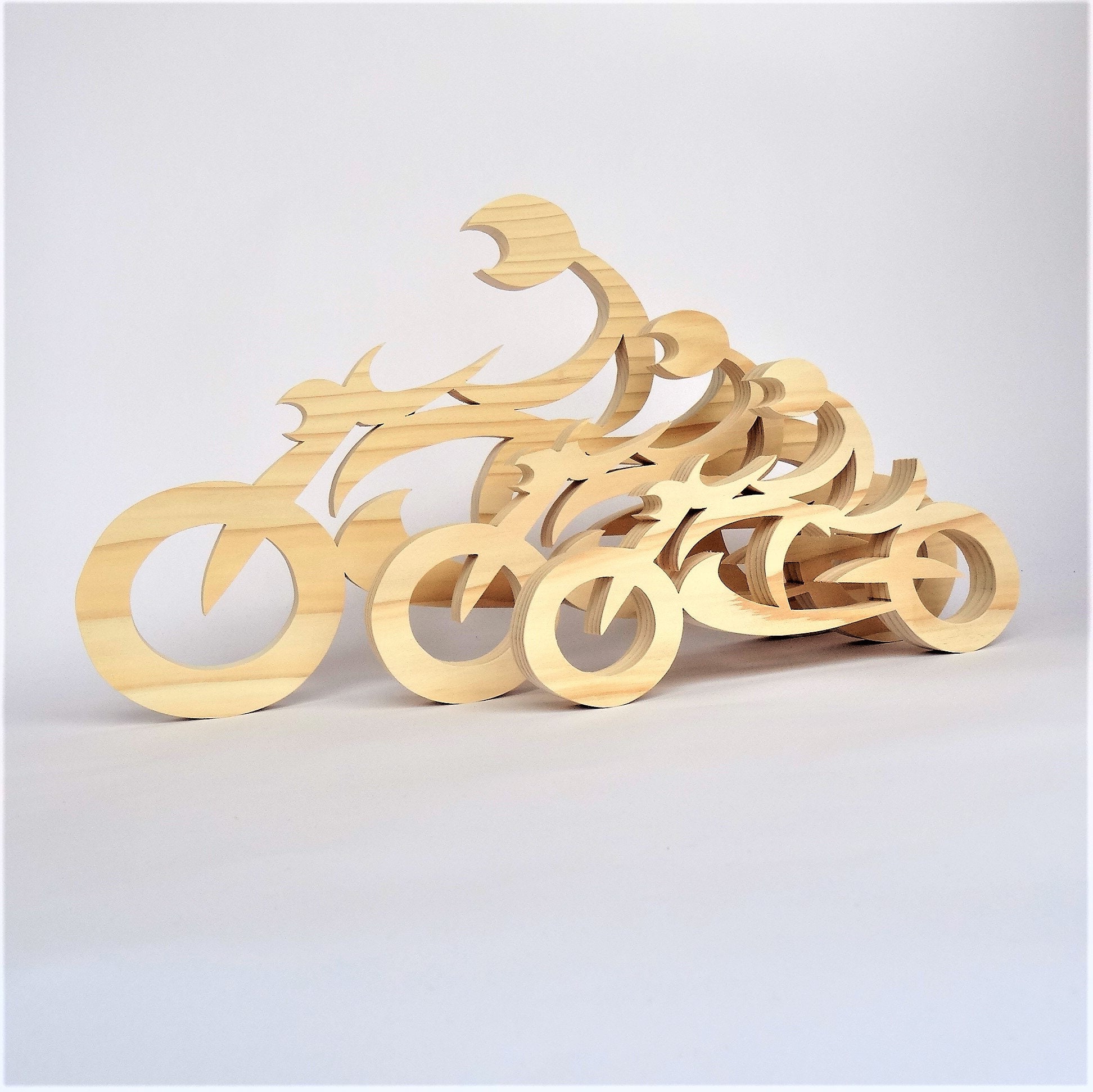 Moto, Dessous de Plat, Décoration en Bois d'épicéa Naturel, Moto Bois, Design, Poncée Fin