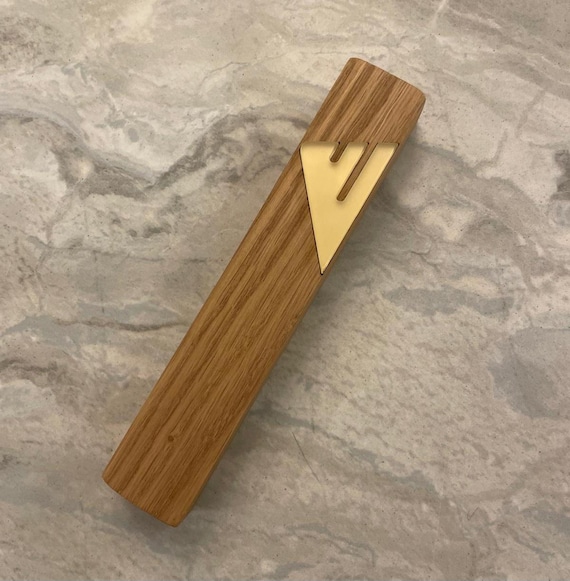 Oak wood mezuzah case with matte gold lucite inlay