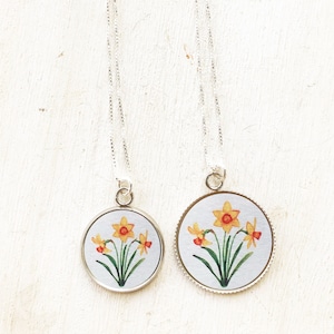 Daffodil necklace, March birth flower necklace, March birthday gift, spring flower necklace, for women. Jonquil, narcissus, Mother&#39;s day