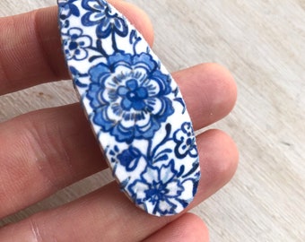 Delft blue barrette, delft blue, blue floral hair clip, snap clip for women, girls, kids, blue and white, thin hair, thick hair, clippie