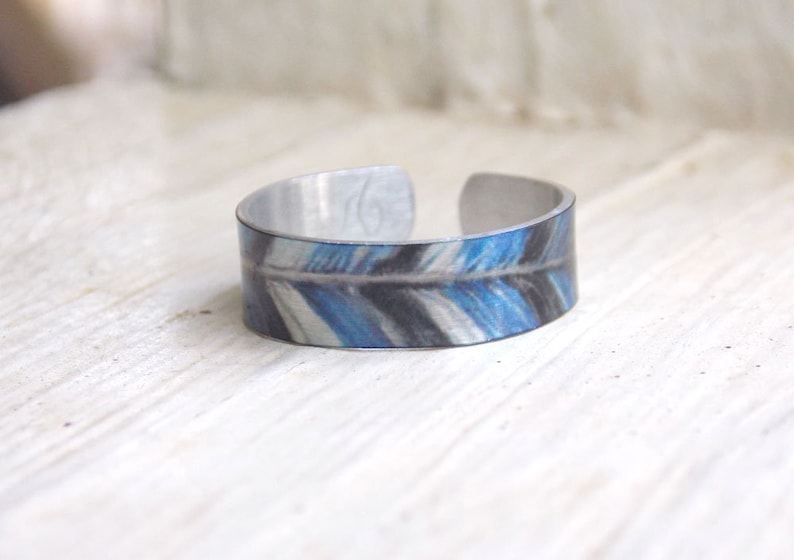 Feather ring, blue feather ring, adjustable feather ring, boho feather ring, nature ring, bird ring, western feather ring, blue jay image 4