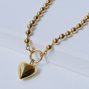 Bold Heart Chain Necklace main image 1