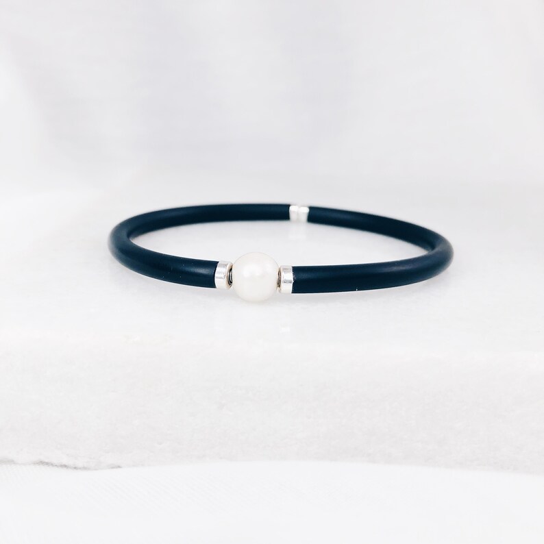 Freshwater pearl silicone bracelet Outlet