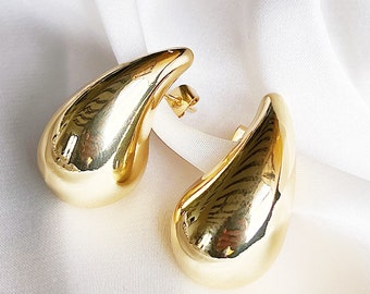 Drop gold plated Earrings, stud earrings, Gold Chubby Teardrop Earrings, handmade, Bottega style Earrings, customized.