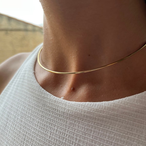 Gold Neck Cuff, choker necklace, simple wire choker, african necklace cuff, simple wire choker, shiny golden choker necklace, gold cuff