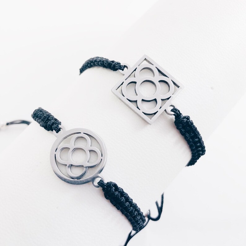 silver panot Barcelona bracelet Barcelona silver flower bracelet adjustable thread Barcelona flower bracelet Barcelona travel souvenir